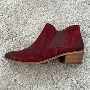 BP Burgundy Suede Ankle Boots Size 8.5M